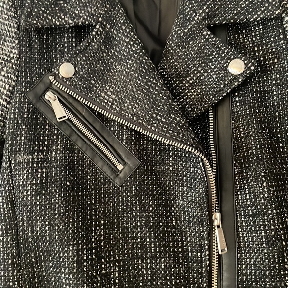 BCBG black & white coat - Picture 3 of 5